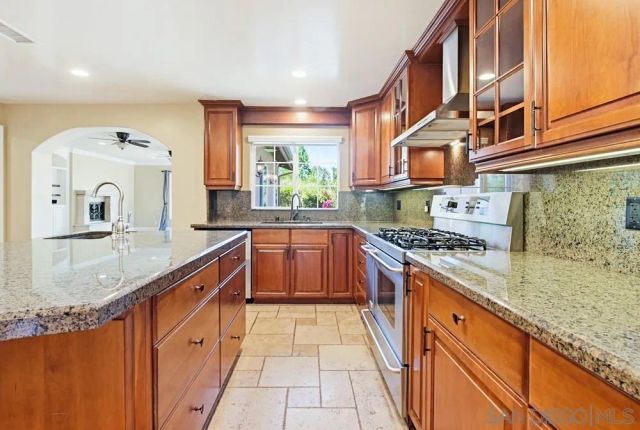 12858 Stone Canyon, Poway, CA 92064