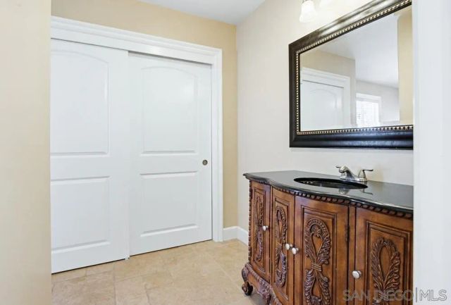 12858 Stone Canyon, Poway, CA 92064