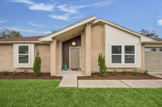 2510 Ewell Drive, League City, TX 77573