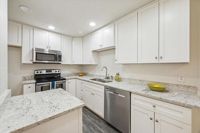 2510 Ewell Drive, League City, TX 77573