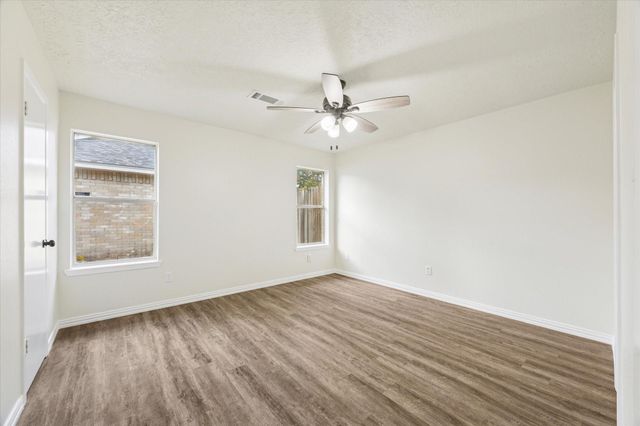 2510 Ewell Drive, League City, TX 77573