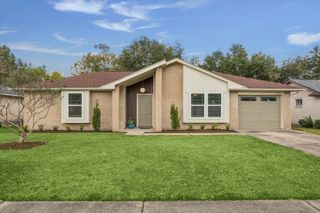 2510 Ewell Drive, League City, TX 77573