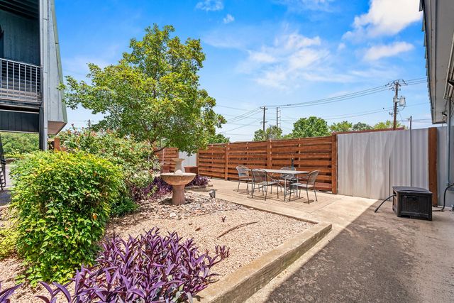 3815 Guadalupe ST 112, Austin, TX 78751