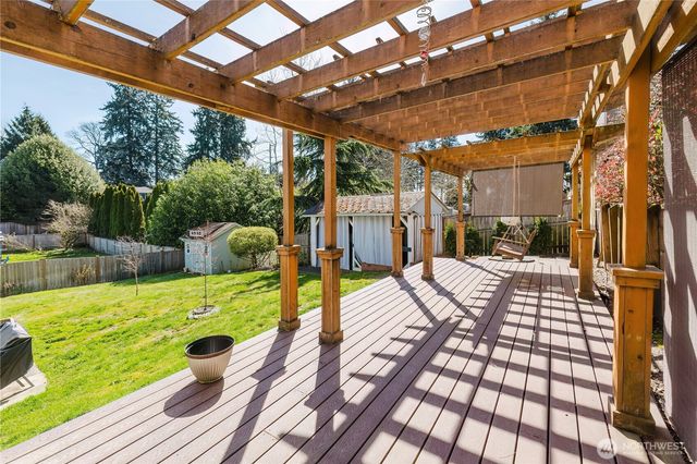 10002 99th Street SW, Lakewood, WA 98498