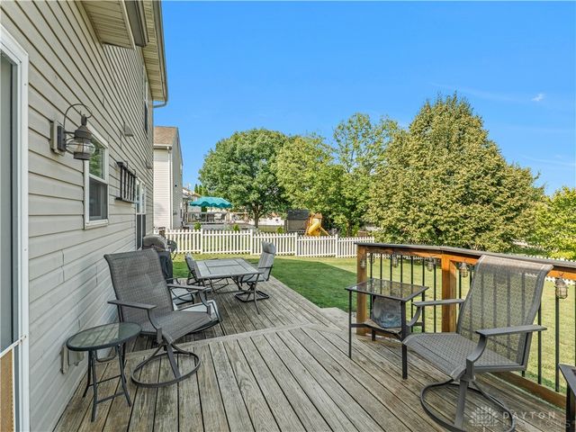 2014 Clearstream Way, Clayton, OH 45315
