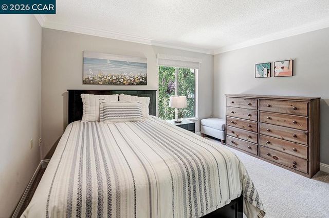 2716 Tice Creek 1, Walnut Creek, CA 94595
