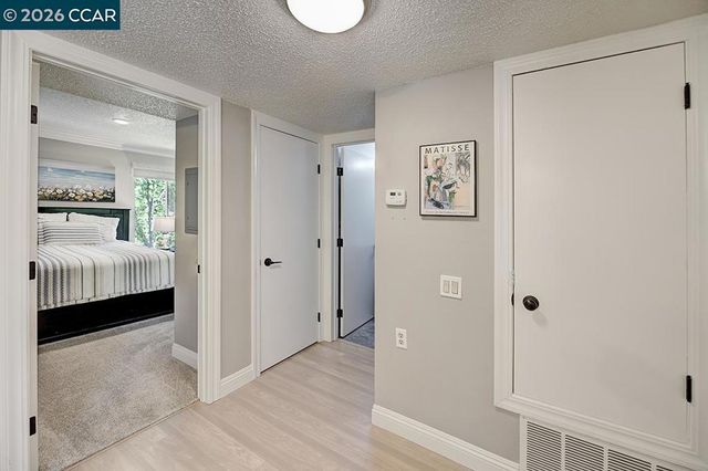 2716 Tice Creek 1, Walnut Creek, CA 94595