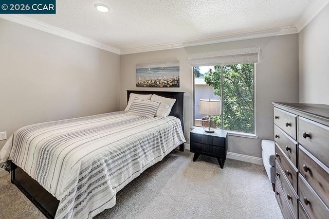 2716 Tice Creek 1, Walnut Creek, CA 94595