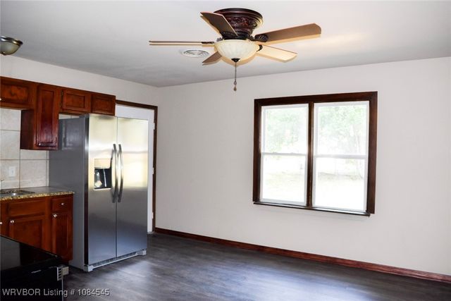 831 E Mary Avenue, Sallisaw, OK 74955