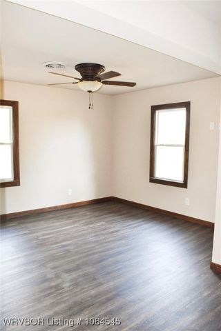 831 E Mary Avenue, Sallisaw, OK 74955