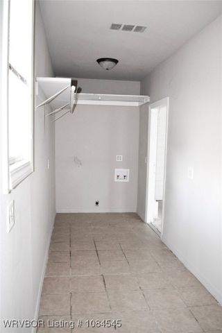 831 E Mary Avenue, Sallisaw, OK 74955