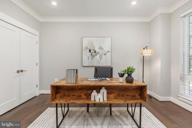 1876 EASTERLY RD, Reston, VA 20190