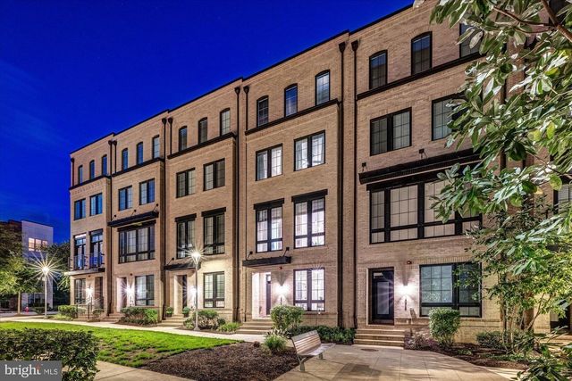 1876 EASTERLY RD, Reston, VA 20190