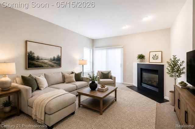 4509 Alexander Pines Drive, Clarkston, MI 48346