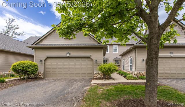 4509 Alexander Pines Drive, Clarkston, MI 48346