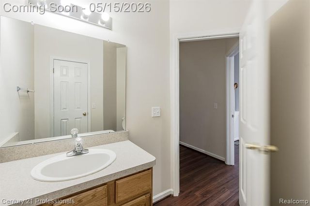 4509 Alexander Pines Drive, Clarkston, MI 48346