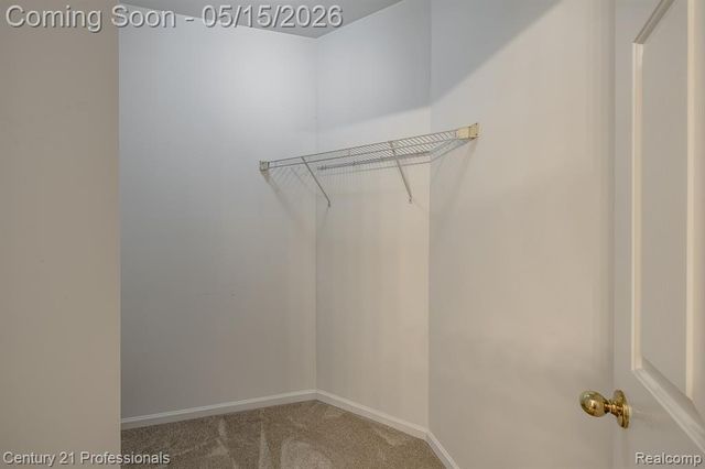 4509 Alexander Pines Drive, Clarkston, MI 48346