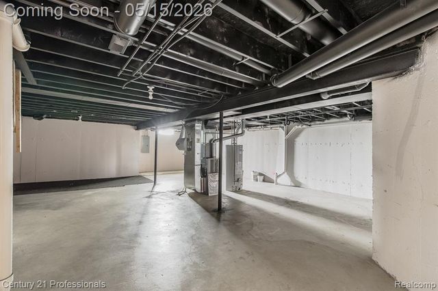 4509 Alexander Pines Drive, Clarkston, MI 48346