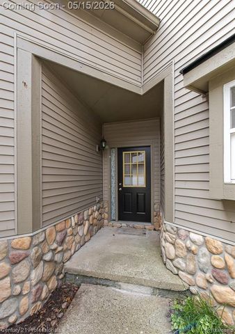 4509 Alexander Pines Drive, Clarkston, MI 48346