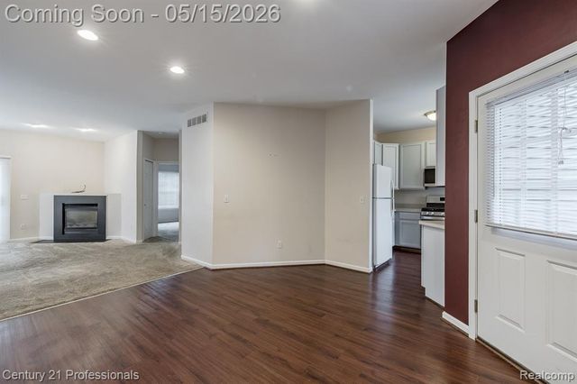 4509 Alexander Pines Drive, Clarkston, MI 48346