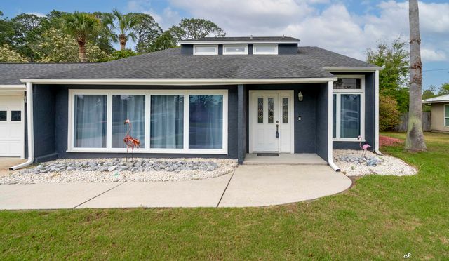 315 Fairway Boulevard, Panama City Beach, FL 32407