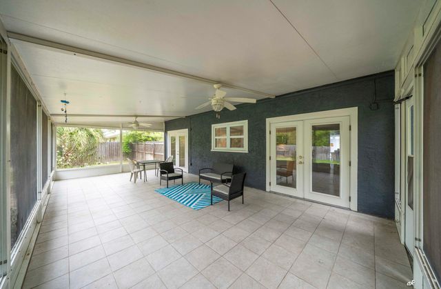 315 Fairway Boulevard, Panama City Beach, FL 32407