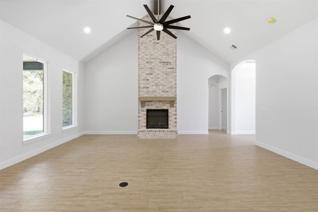 2017 Forest Bridge Drive, Azle, TX 76020