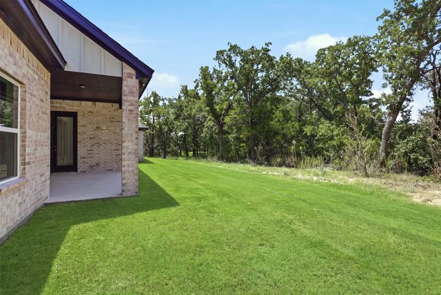 2017 Forest Bridge Drive, Azle, TX 76020