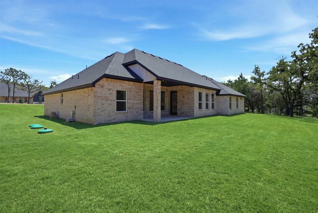 2017 Forest Bridge Drive, Azle, TX 76020