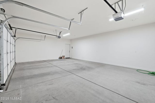 620 S Bh Carrol Place, Corona De Tucson, AZ 85641