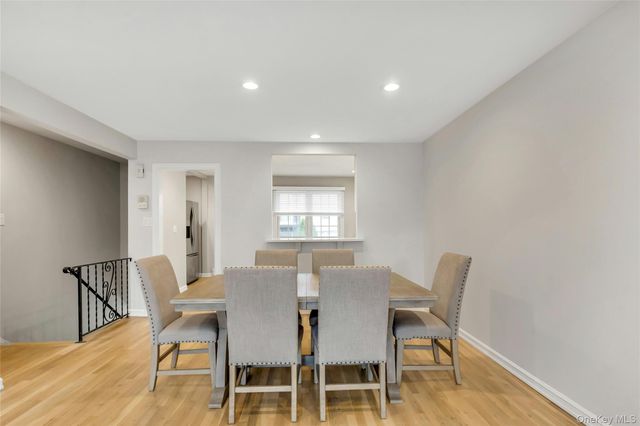 4425 Wilshire 4425, Oakdale, NY 11769