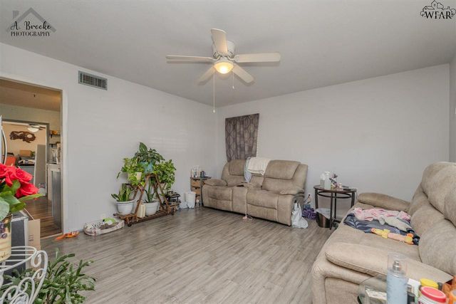 4729 GAY STREET, Wichita Falls, TX 76306