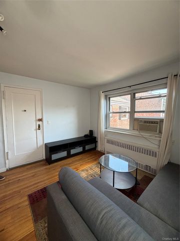 111-31 66th Avenue 3C, Forest Hills, NY 11375