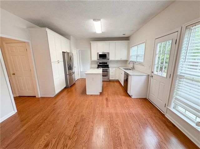 3935 Lake Lanier Drive, Duluth, GA 30097