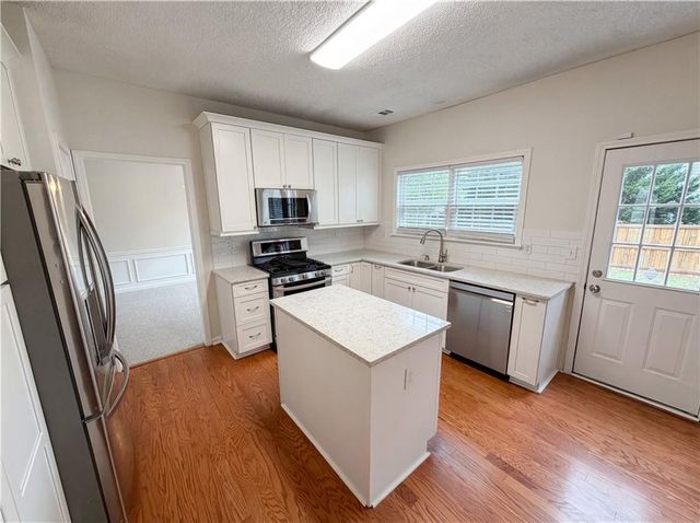 3935 Lake Lanier Drive, Duluth, GA 30097