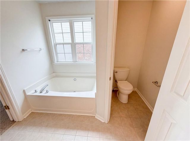 3935 Lake Lanier Drive, Duluth, GA 30097