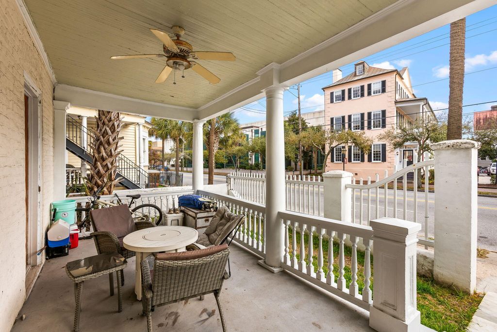 Image 14 of property listing at 210 Calhoun Street A, Charleston, SC 29401