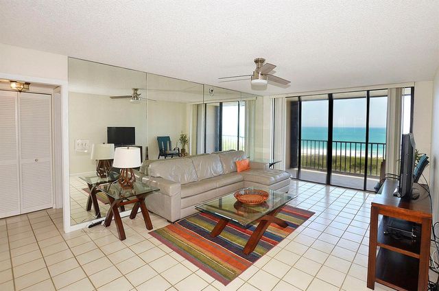 5047 N Highway A1a 802, Fort Pierce, FL 34949
