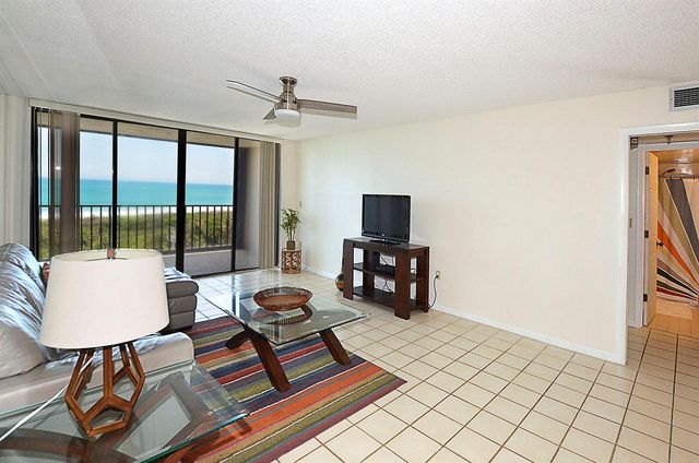 5047 N Highway A1a 802, Fort Pierce, FL 34949