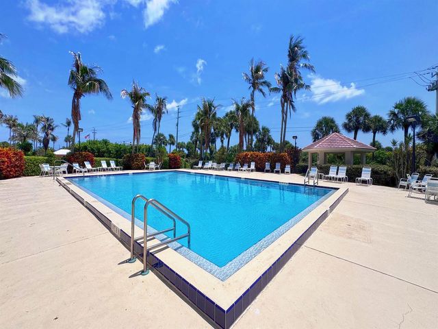 5047 N Highway A1a 802, Fort Pierce, FL 34949