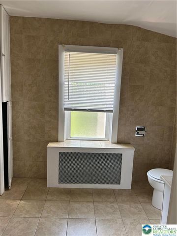 412 Pennsylvania Avenue, Roseto Boro, PA 18013