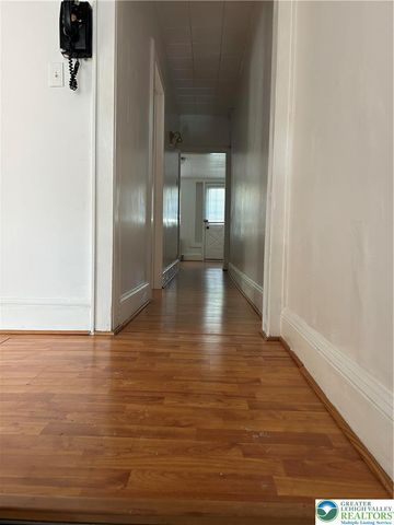 412 Pennsylvania Avenue, Roseto Boro, PA 18013