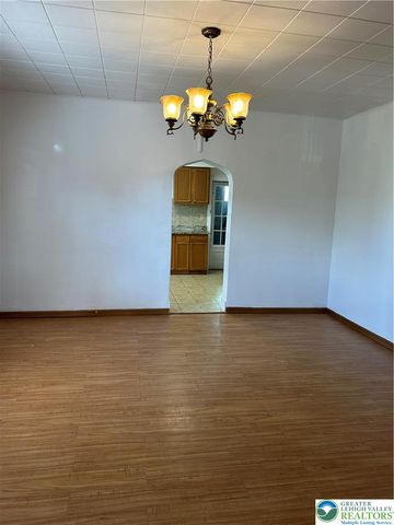 412 Pennsylvania Avenue, Roseto Boro, PA 18013