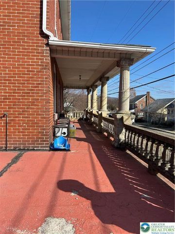 412 Pennsylvania Avenue, Roseto Boro, PA 18013