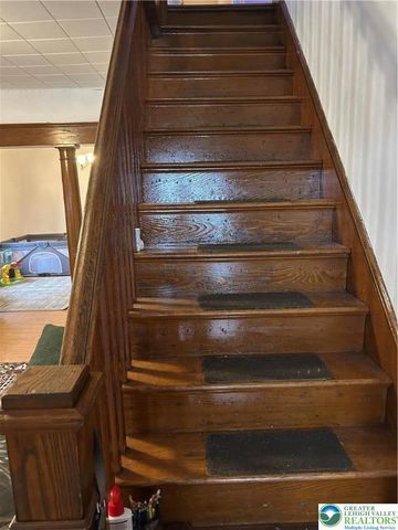 412 Pennsylvania Avenue, Roseto Boro, PA 18013