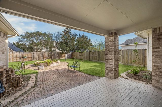 419 White Oak Pointe, League City, TX 77573