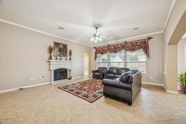 419 White Oak Pointe, League City, TX 77573