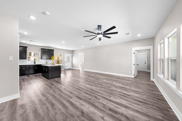 802 Jefferson Street E, Sulphur Springs, TX 75482