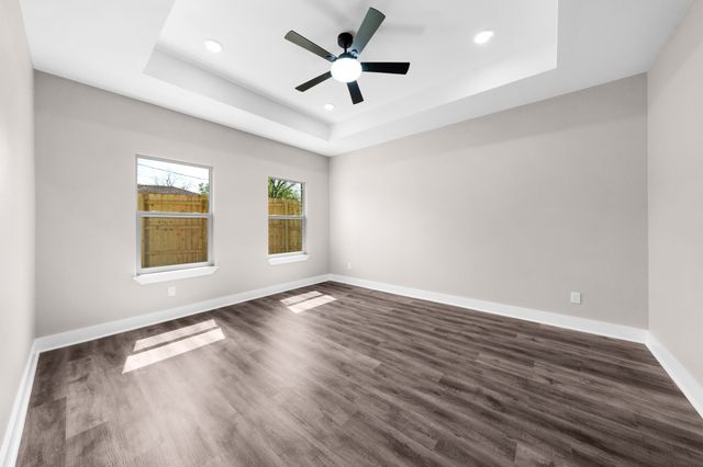 802 Jefferson Street E, Sulphur Springs, TX 75482