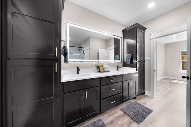 802 Jefferson Street E, Sulphur Springs, TX 75482